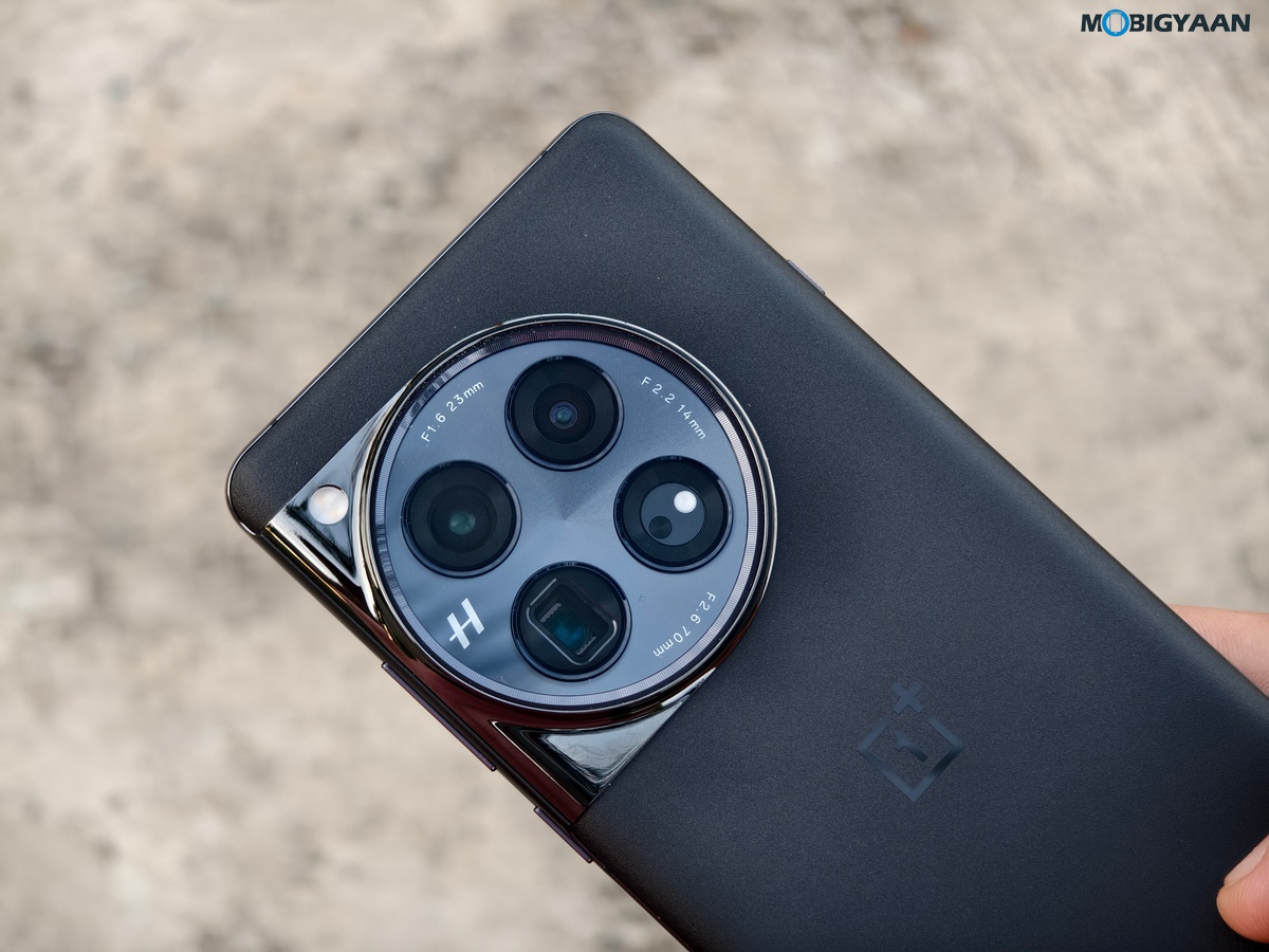 OnePlus 12R Review Design Display Cameras Build Quality 41